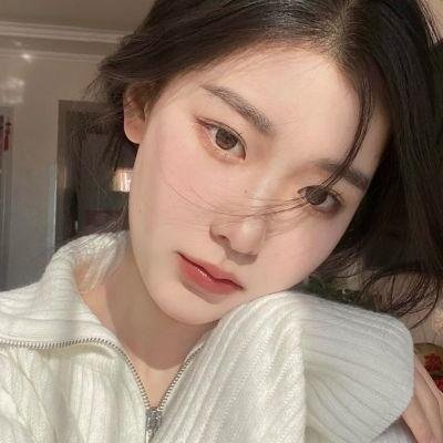 金发奇女
